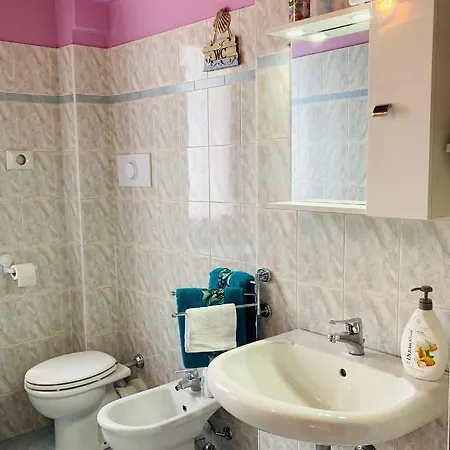 Palm Beach - Your Private And Complete In Apartment *